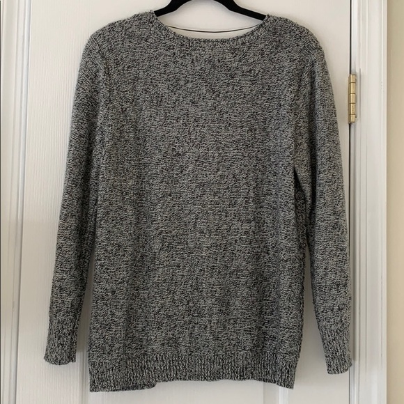 Sweater - Picture 3 of 4